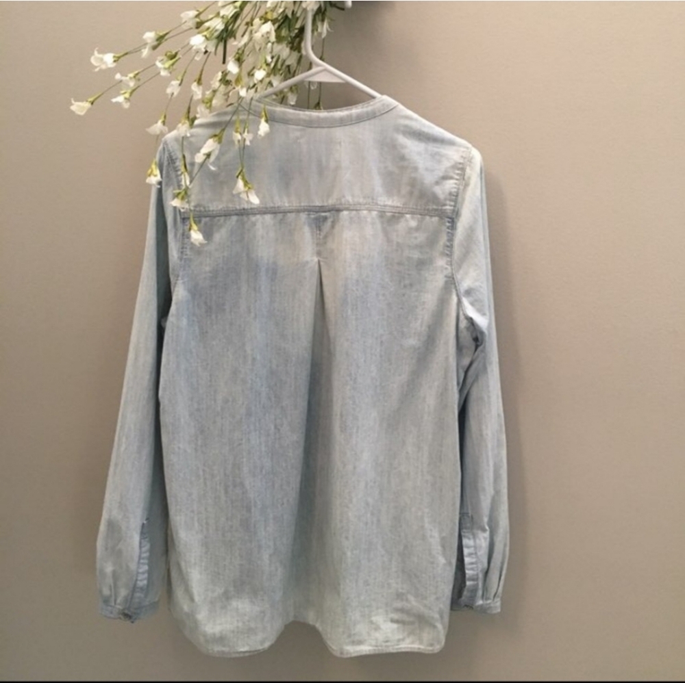 Vince Light Blue Button Down Chambray Shirt - Picture 4 of 8